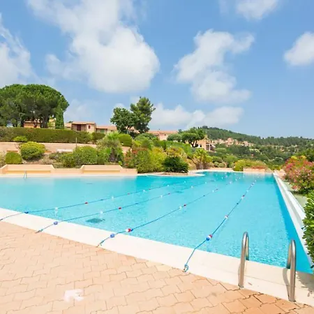 Appart Dans Avec Piscine Roquebrune-sur-Argens
