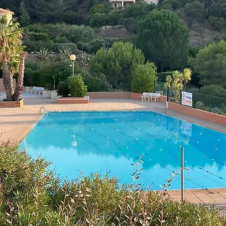 Appart Dans Avec Piscine
